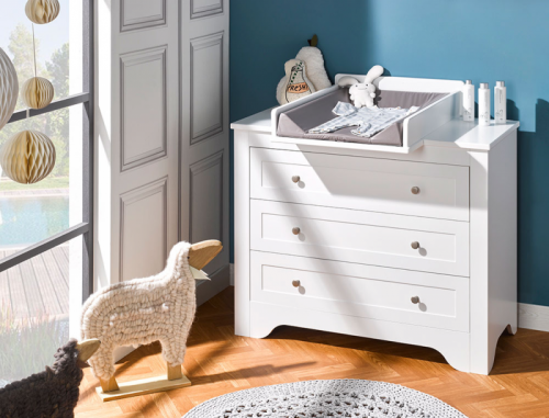 plan à langer pour changer bébé pour commode blanche de style vintage