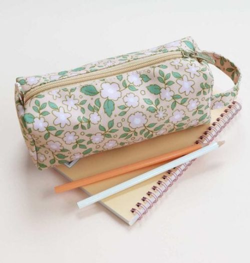 Trousse FLEUR BLOSSOMS pour enfant boutique pour enfant ILE DE LA REUNION revendeur officiel LITTLE LOVELY COMPANY rentrée des classes écoles 974