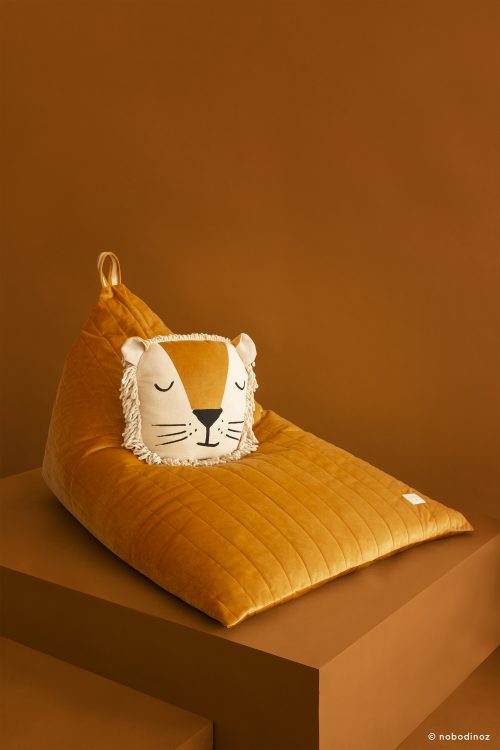 Coussin LION nobodinoz decoration theme de la jungle