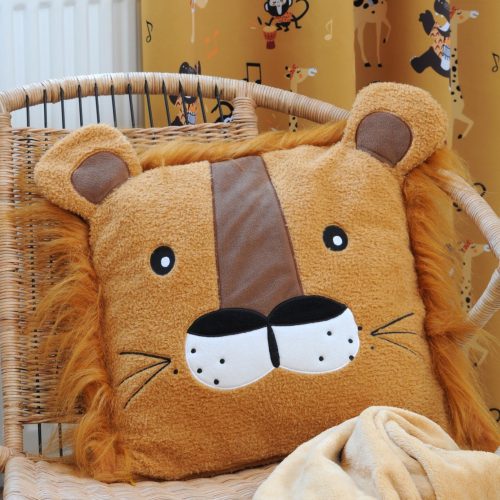 Coussin LION magasin de décoration enfant saint pierre ile de la réunion livraison dom