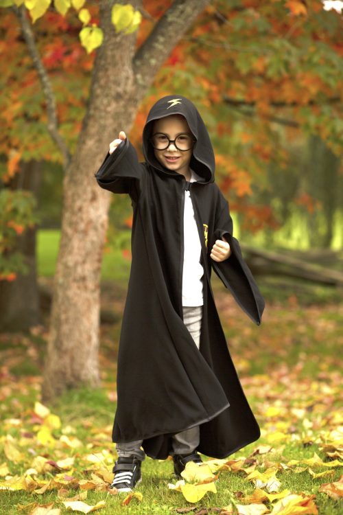 Tenue de magicien HARRY POTTER déguisement enfant magasin de jouet enfant déguisement enfant saint pierre ile de le Reunion 974 97410