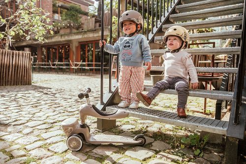 Porteur évolutif trottinette enfant lignes taupes SCOOT AND RIDE magasin de jouet à st pierre 97410 livraison la Reunion 974