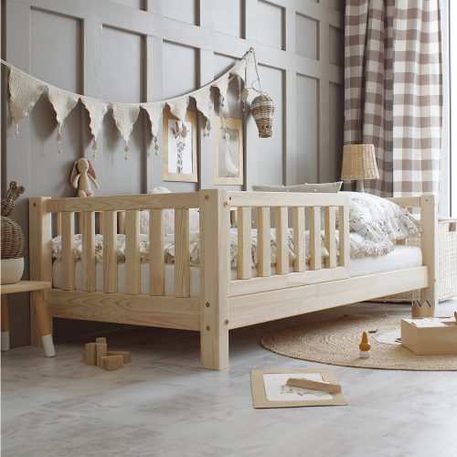 Lit 90x190 avec barrières EMIL tendance scandinave boutique de meuble pour enfant lit sécurisé en bois massif saint pierre ile de la reunion 974