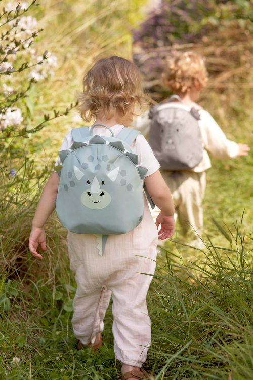 joli sac à dos enfant en forme de Dino dinosaure magasin enfant saint pierre ile de la réunion livraison sur toute l'ile 974