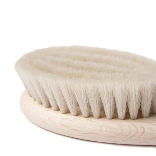 Brosse à cheveux soie et en bois pour bébé revendeur nobodinoz livraison reunion 974