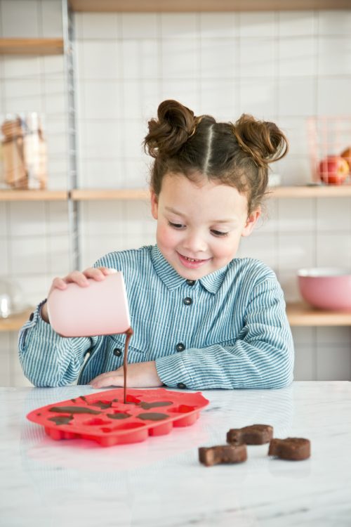 moule a gâteau glaçons ou chocolats en silicone DE CUISINE pour enfant loisir pour enfant cuisine et accessoires magasin de jouet ILE DE LA REUNION saint pierre 974 revendeur officiel LILLIPUTIENS 974