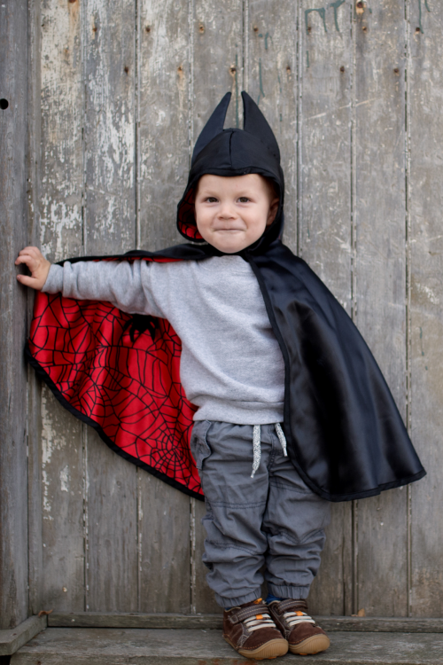 Cape super héros batman spiderman déguisement enfant garçon fille great pretenders magasin jouet saint pierre 97410 La Réunion 974