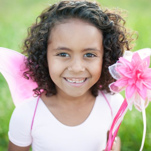 Ailes de fée avec jupe et baguette magique ROSE Déguisement enfant lavable en machine boutique jouets déguisement pour enfant saint pierre ILE DE LA REUNION livraison sur tout l'ile 974 fille