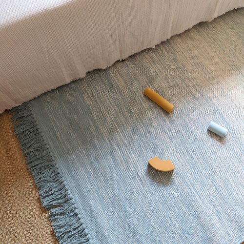 Grand tapis rectangle bicolore bleu kit tapis coton tendance déco chambre d'enfants et bébé magasin de déco st pierre 97410 la réunion 974