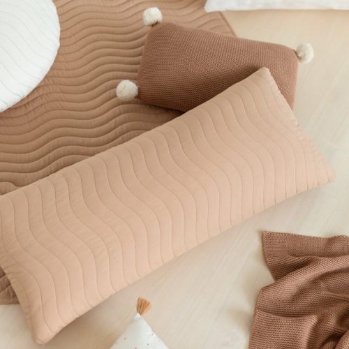 Coussin rectangle en coton bio Coussin rectangle MONTECARLO NUDE evendeur officiel nobodinoz a la reunion boutique bebe et enfant saint pierre 974 97410