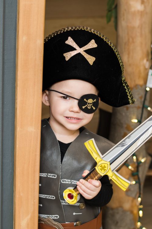 Cache oeil de pirate déguisement pour enfant boutique de jouets saint pierre livraison sur toute la reunion 974