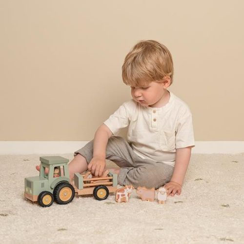 Tracteur en bois LITTLE FARM magasin officiel LITTLE DUTCH boutique de jouet enfant revendeur officiel Little Dutch saint pierre 97410 livraison la reunion 974