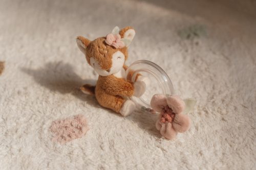 Anneau Hochet FAON FAIRY GARDEN boutique jouets bébé 12 mois saint pierre livraison sur toute l'ile 974 revendeur LITTLE DUTCH