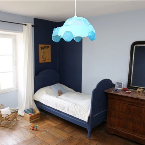 luminaire suspension enfant VOITURE fabriqué en France magasin de déco chambre enfant à st pierre 97410 duparc 97438 livraison la réunion 974