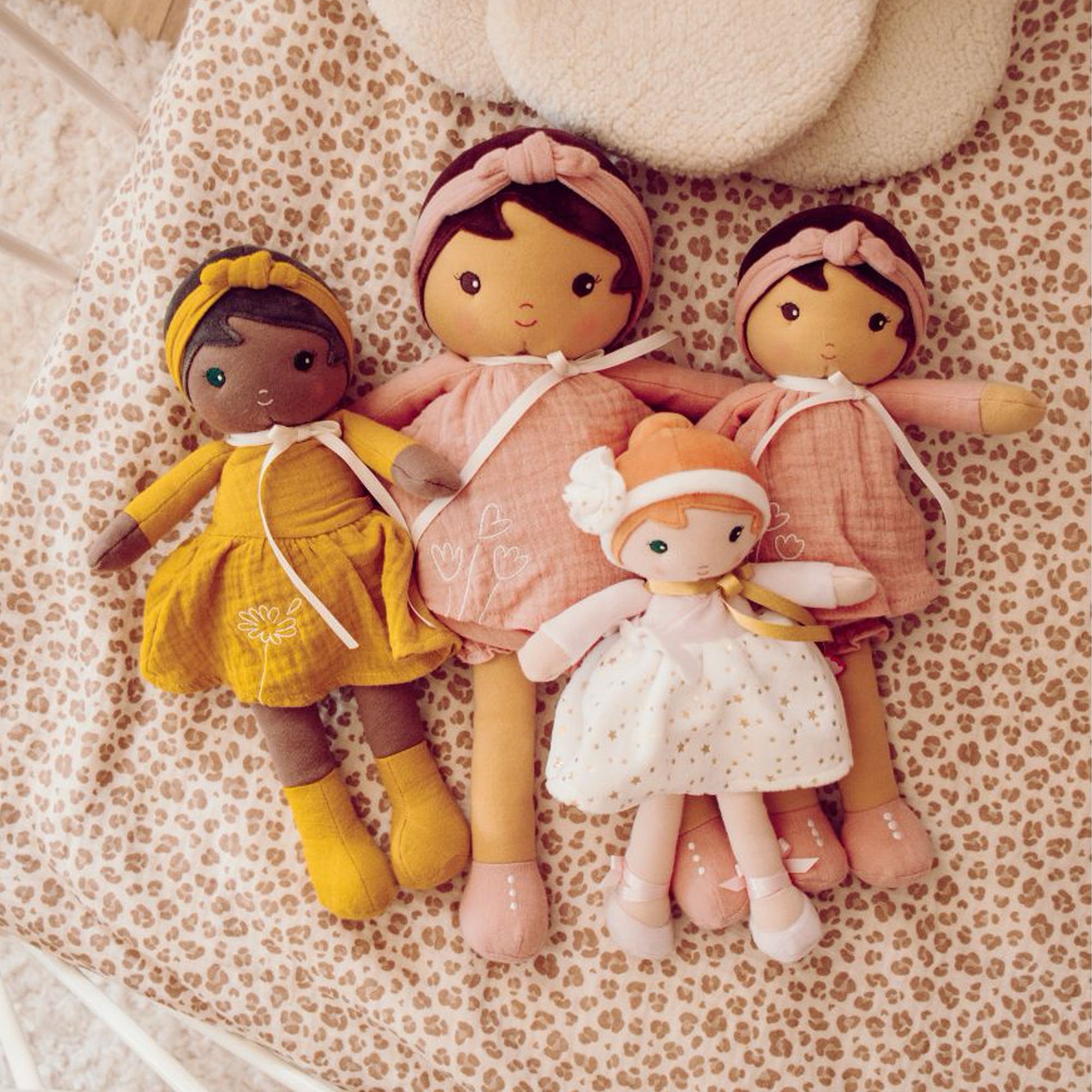 Poupée en chiffon en coton idée cadeau naissance et enfant revendeur officiel kaloo ile de la reunion 974