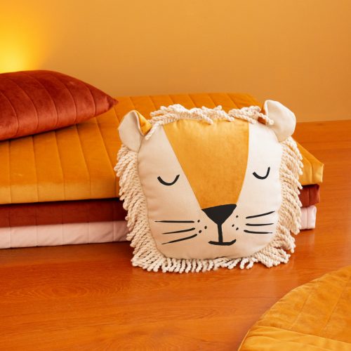 Coussin LION nobodinoz decoration jungle chambre enfant