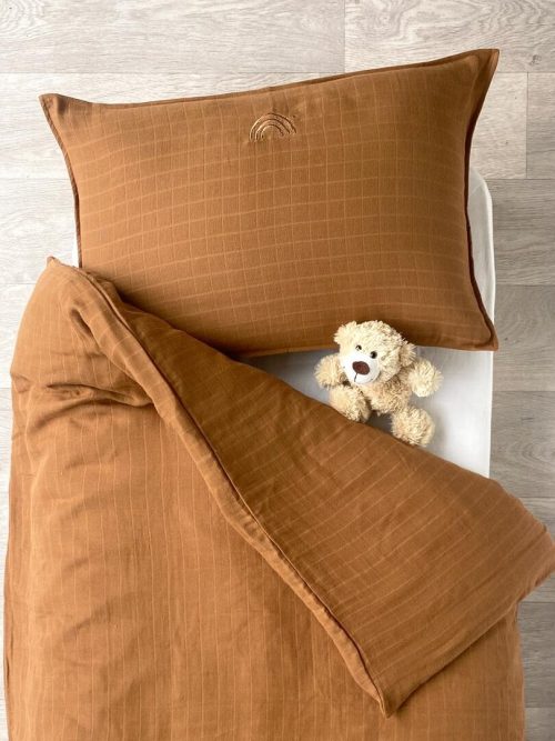 Parure housse de couette 100X140 coton bio uni gaze de coton bio caramel revendeur LITTLE CREVETTE magasin pour enfant st pierre 97410 livraison 974 La Réunion